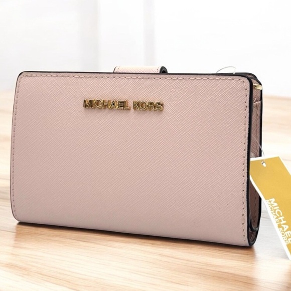 Michael Kors Medium Jet Set Travel Zip Chain Bifold Wallet Leather Powder Blush - Picture 1 of 9